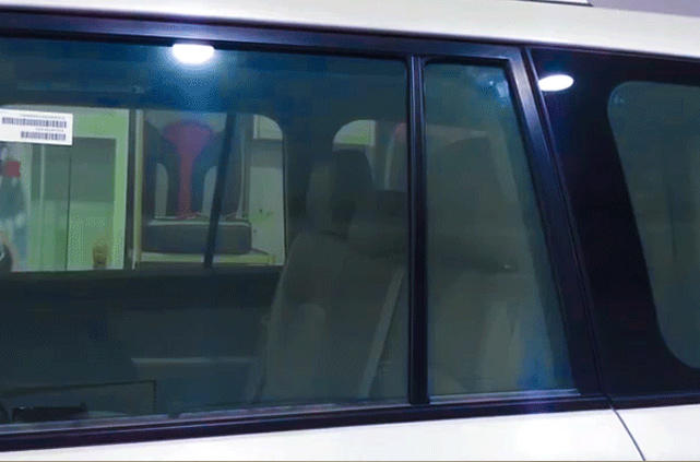 車(chē)窗調(diào)光玻璃